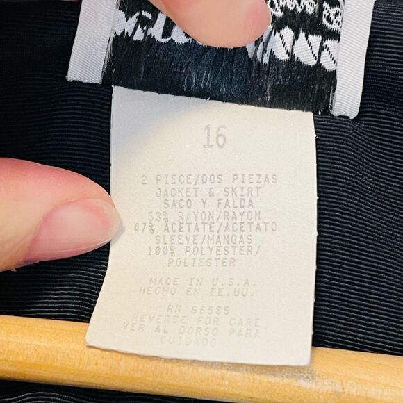 Vintage Perceptions Black Mesh Sleeve Satin Trim Longline Blazer Size 16 - Picture 4 of 8